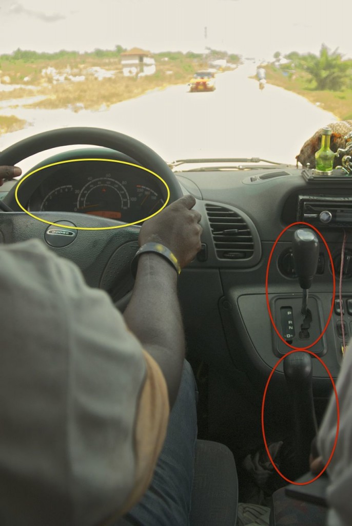 Driving an African bus with automatic and manual gearshift